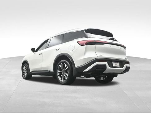 Certified 2025 INFINITI QX60 Luxe image 42