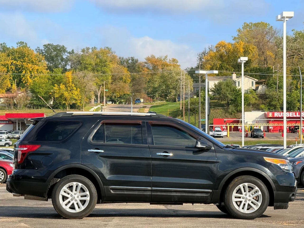 Used 2013 Ford Explorer XLT AWD/4WD image 5