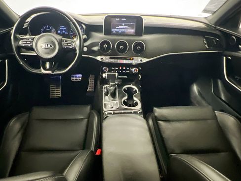 Used 2020 Kia Stinger GT-Line image 30