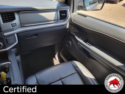 Used 2023 Ford Expedition XLT AWD/4WD image 22