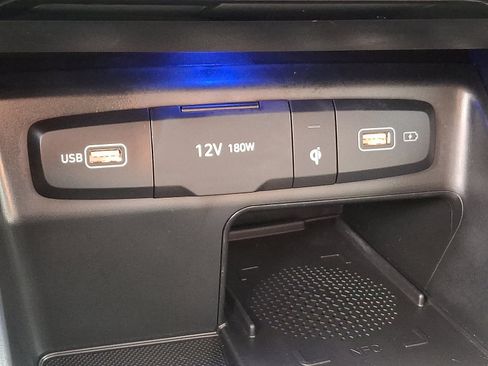 Used 2024 Hyundai Santa Cruz Limited image 27