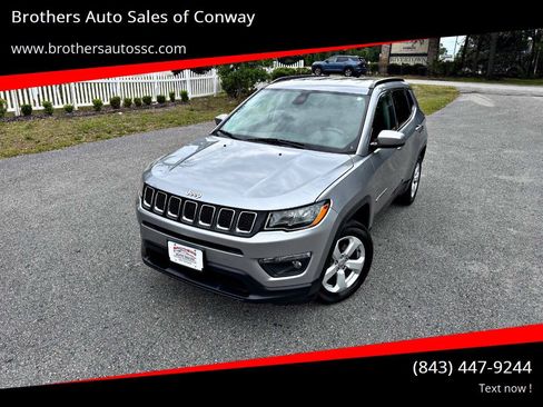 Used 2018 Jeep Compass Latitude AWD/4WD image 1