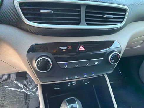 Used 2020 Hyundai Tucson SE AWD/4WD image 26
