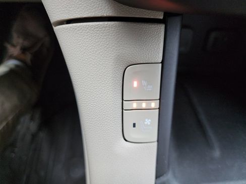 Used 2018 GMC Acadia Denali w/ Technology Package image 46