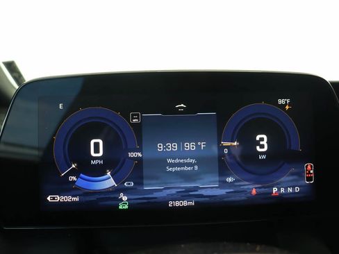 Used 2024 Chevrolet Equinox EV LT FWD image 10