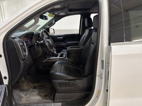 Used 2019 Chevrolet Silverado 1500 LTZ w/ LTZ Premium Package AWD/4WD image 6
