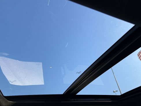 Used 2023 Ford F150 Platinum w/ Equipment Group 701A High image 5