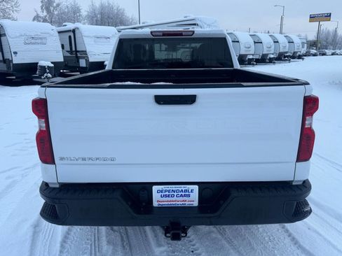 Used 2022 Chevrolet Silverado 1500 W/T w/ WT Value Package image 5