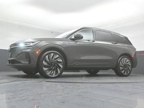 Used 2024 Lincoln Nautilus Black Label w/ Jet Appearance Package (87T) image 43