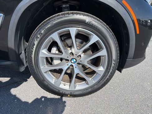 Used 2019 BMW X5 xDrive40i AWD/4WD image 13