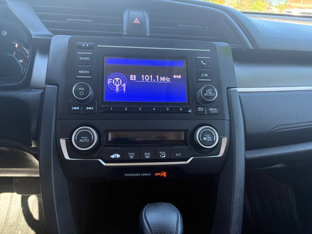 Used 2020 Honda Civic LX image 23