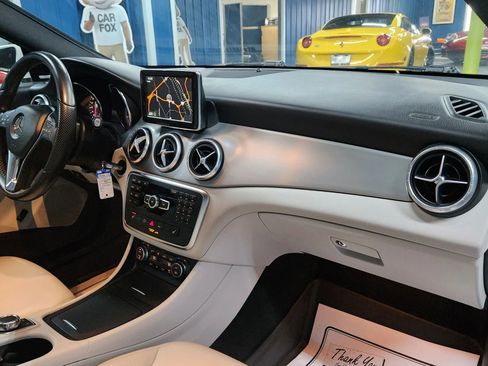 Used 2014 Mercedes-Benz CLA 250 4MATIC image 14
