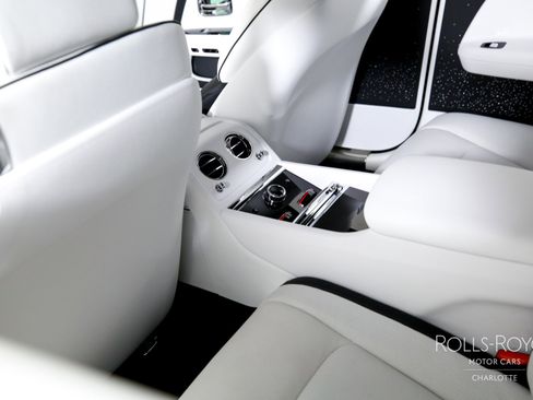 Certified 2024 Rolls-Royce Spectre w/ Spectre Launch Package AWD/4WD image 19