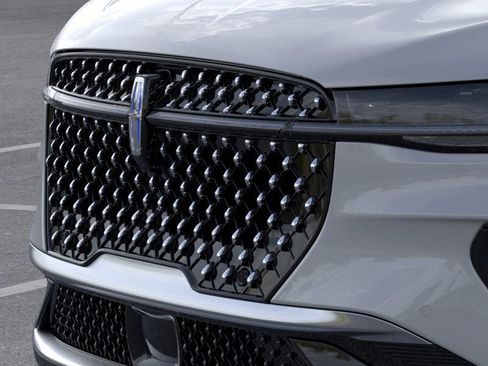 New 2026 Lincoln Nautilus Premier w/ Equipment Group 102A image 17