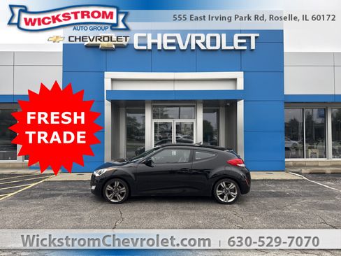 Used 2014 Hyundai Veloster w/ Technology Package 03 FWD image 1