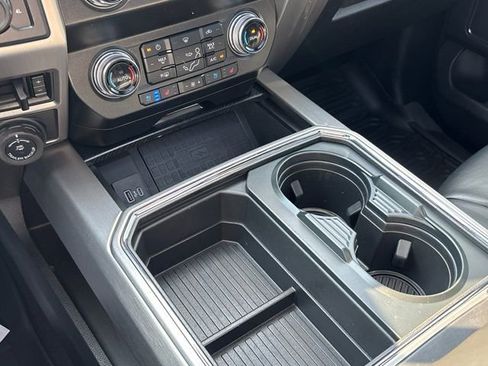 Used 2021 Ford F350 Platinum AWD/4WD image 23