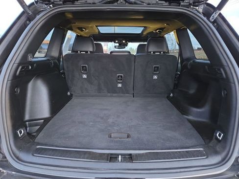 Used 2024 Jeep Grand Cherokee Limited w/ Black Appearance Package image 33