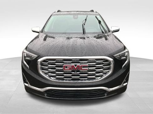 Used 2019 GMC Terrain Denali w/ Advanced Safety Package image 9