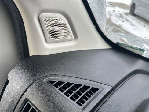 Used 2019 RAM ProMaster 1500 w/ Interior Convenience Group image 18