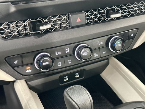 Used 2023 Honda Accord EX image 14
