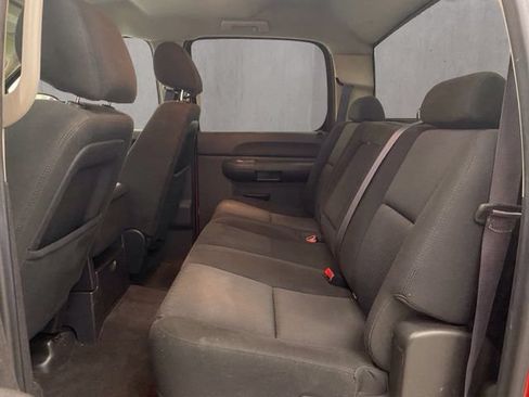 Used 2011 GMC Sierra 1500 SLE w/ Power Tech Package AWD/4WD image 7