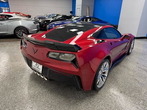 Used 2015 Chevrolet Corvette Z06 w/ 2LZ Preferred Equipment Group RWD image 36