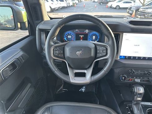 Certified 2025 Ford Bronco Outer Banks image 14