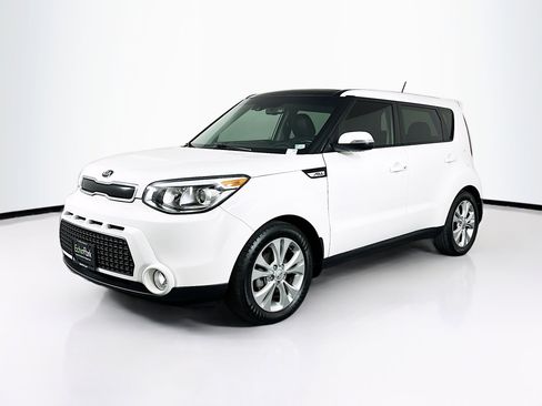 Used 2016 Kia Soul ! w/ Premium Package image 3
