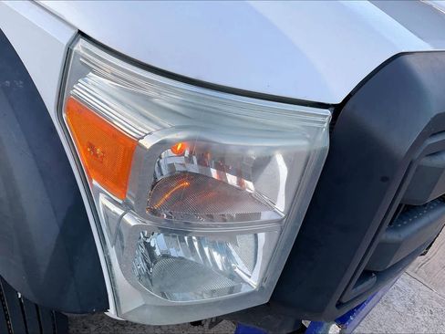 Used 2015 Ford F550 XL 4WD Reg Cab 141 WB 60 CA image 23