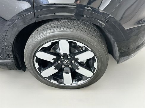 Used 2024 Honda Prologue Elite image 11