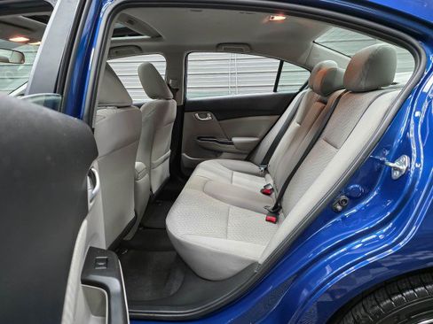 Used 2015 Honda Civic EX image 16
