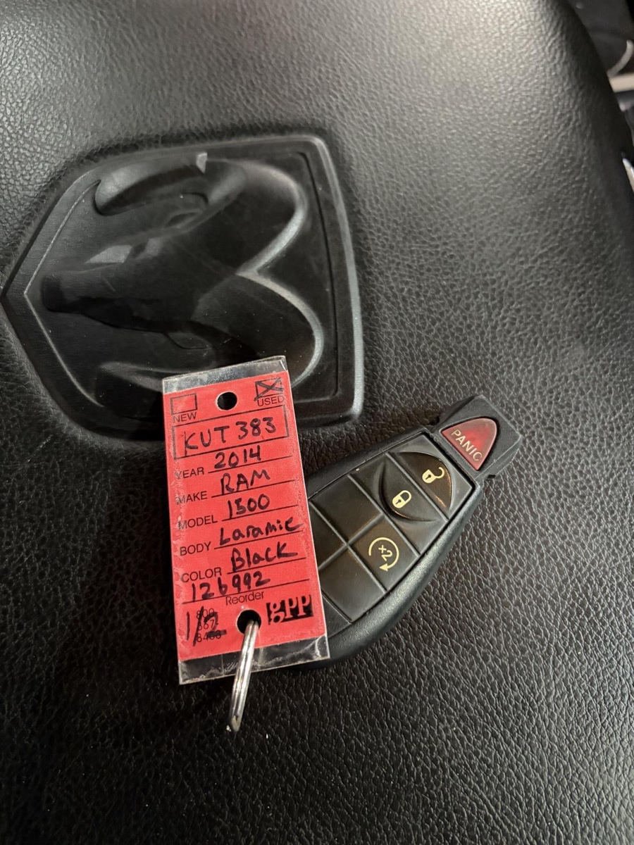 Used 2014 RAM 1500 Laramie AWD/4WD image 24