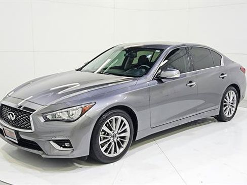 Used 2023 INFINITI Q50 Luxe w/ Cargo Package RWD image 3