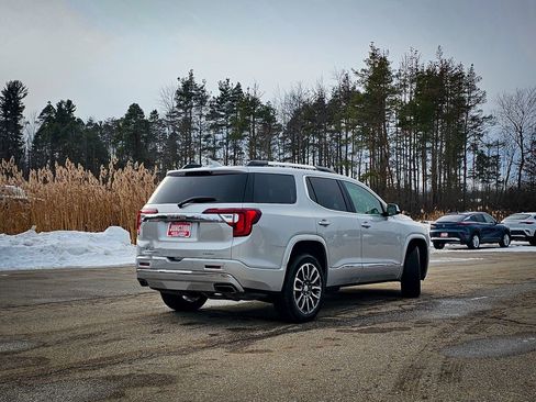 Used 2020 GMC Acadia Denali w/ Trailering Package image 4