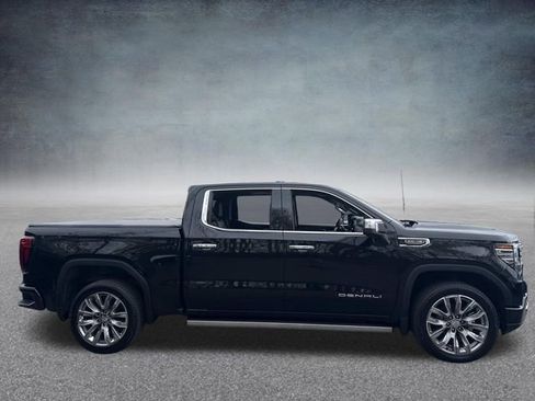Used 2024 GMC Sierra 1500 Denali w/ Denali Reserve Package AWD/4WD image 5