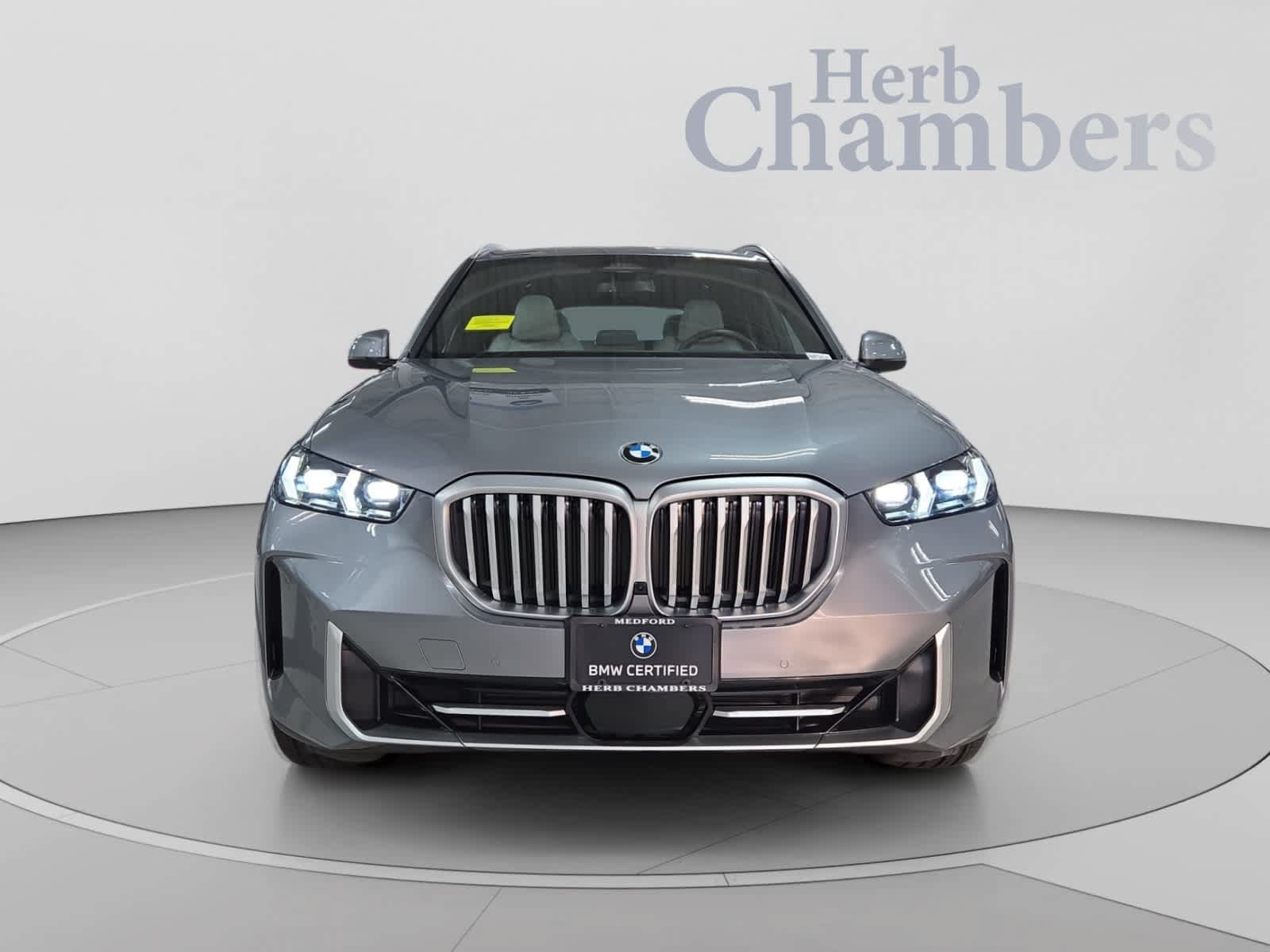 Used 2026 BMW X5 xDrive40i AWD/4WD image 2