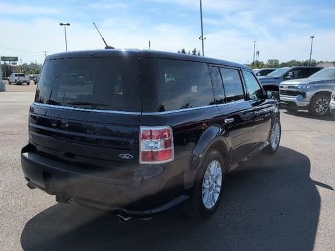 Used 2016 Ford Flex SEL w/ Equipment Group 202A FWD image 7