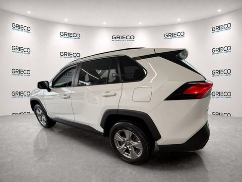 Used 2023 Toyota RAV4 XLE AWD/4WD image 7