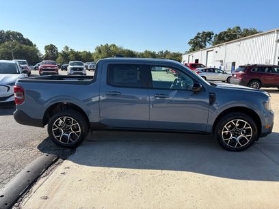 New 2025 Ford Maverick Lariat w/ 4K Tow Package