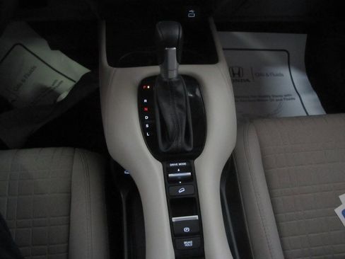 Certified 2025 Honda HR-V LX image 7
