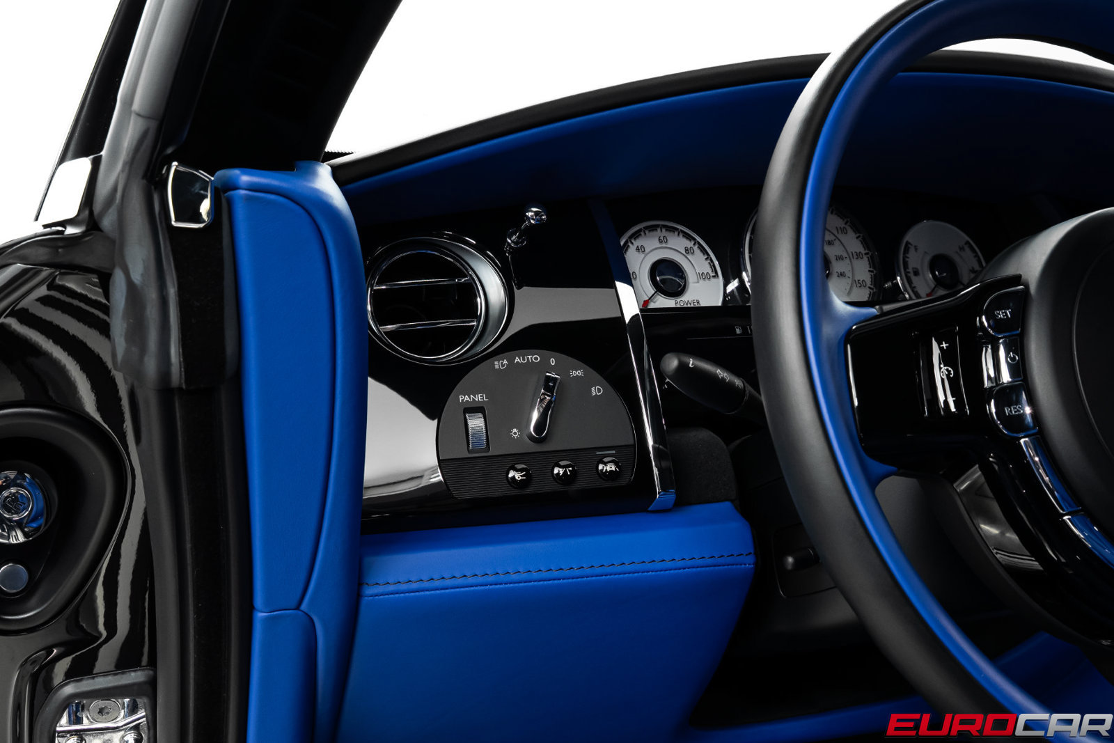 Used 2020 Rolls-Royce Wraith RWD image 27