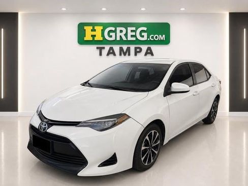 Used 2018 Toyota Corolla LE FWD image 4
