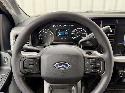 New 2026 Ford F550 4x4 Crew Cab image 26