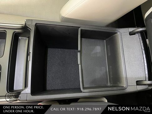 Used 2024 Kia Sorento S w/ Panoramic Sunroof Package image 30