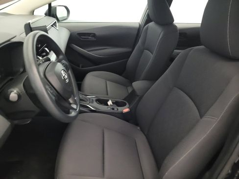 Used 2023 Toyota Corolla LE image 17