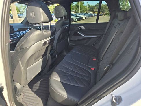 Certified 2025 BMW X5 xDrive50e w/ Premium Package image 7