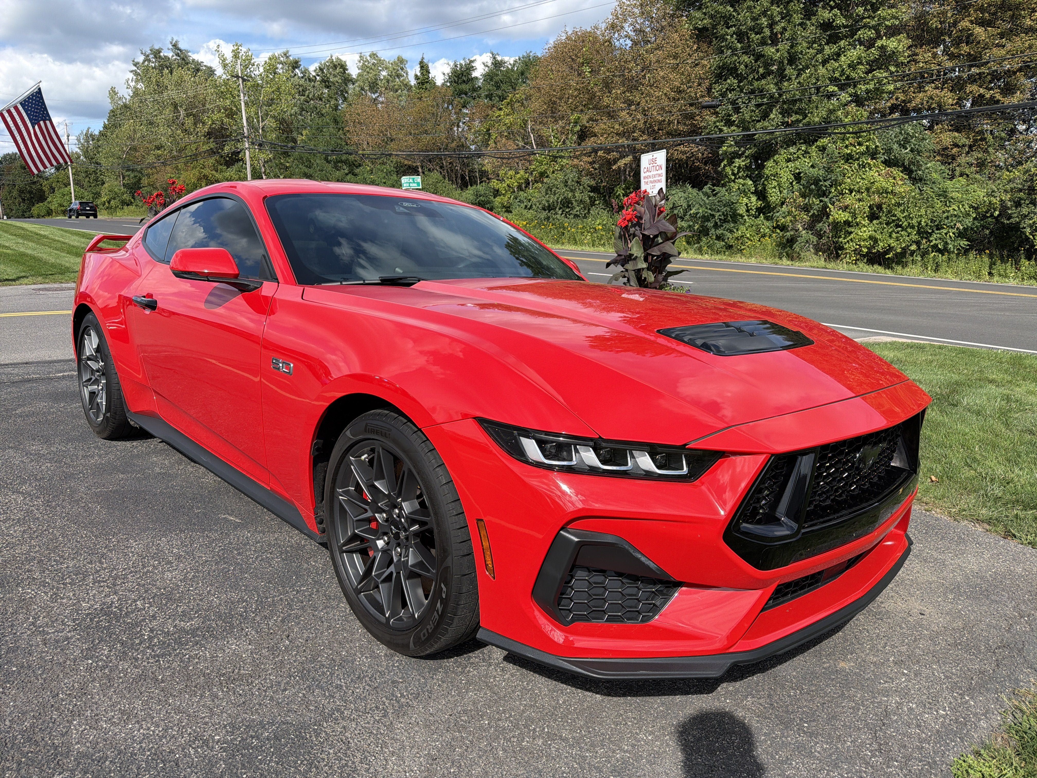 Used 2024 Ford Mustang GT Premium w/ GT Performance Package RWD image 2