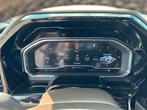 Used 2024 GMC Sierra 1500 SLT w/ SLT Premium Package AWD/4WD image 27