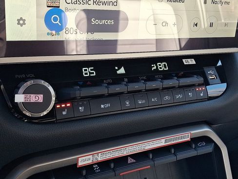 New 2026 Toyota Tundra Limited AWD/4WD image 13