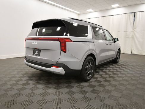 Certified 2026 Kia Carnival EX FWD image 8